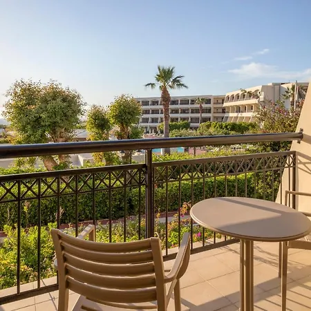 Sol Cosmopolitan Rhodes Ιξιά