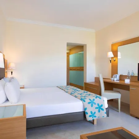 Θέρετρο Sol Cosmopolitan Rhodes 4*