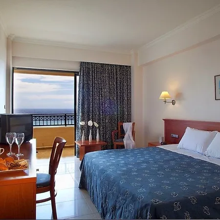 Sol Cosmopolitan Rhodes Ιξιά