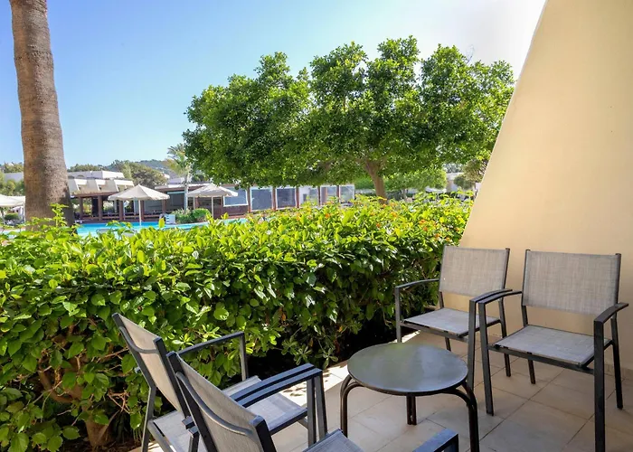 Sol Cosmopolitan Rhodes