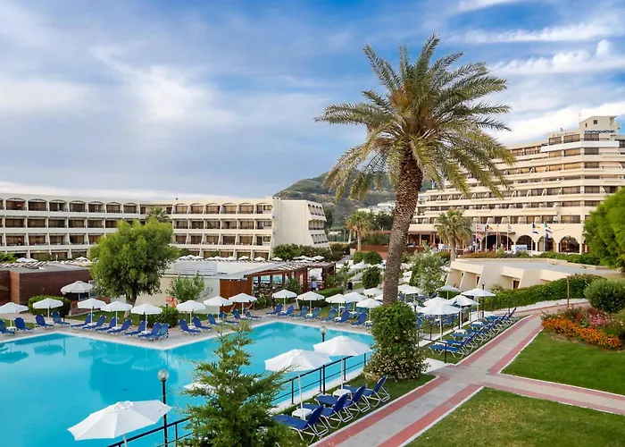 Sol Cosmopolitan Rhodes 호텔 익시아