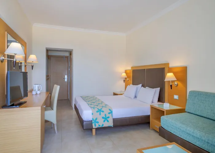 Sol Cosmopolitan Rhodes