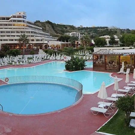 Sol Cosmopolitan Rhodes リゾート 4*