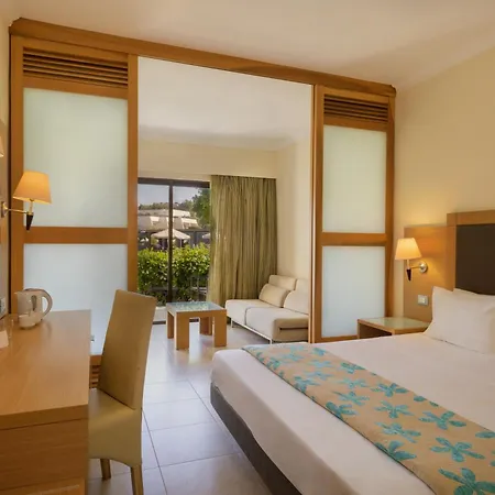 Sol By Melia Cosmopolitan Rhodes فندق إكْسِيا