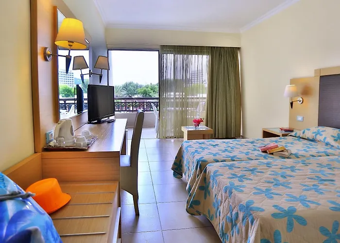 Sol Cosmopolitan Rhodes 4*