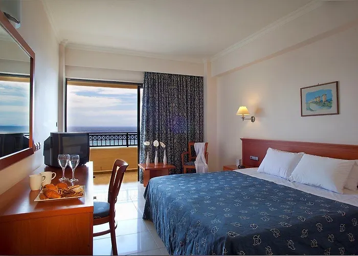 Sol Cosmopolitan Rhodes Hotell 4*