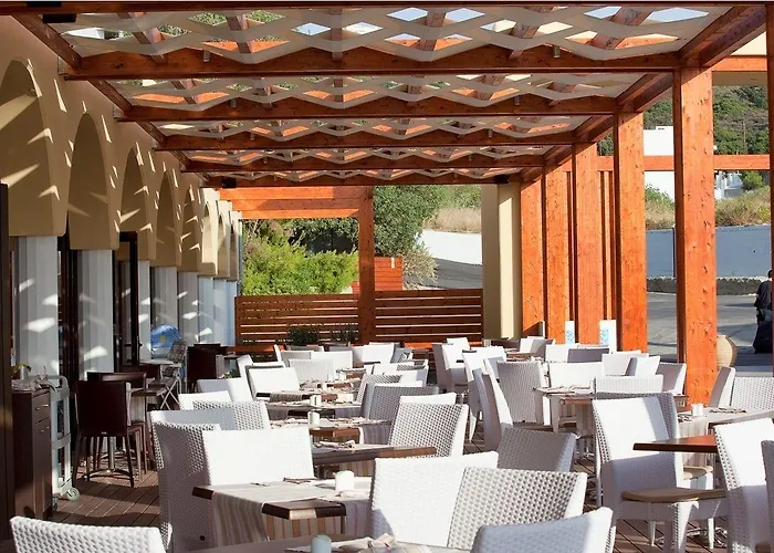 Sol Cosmopolitan Rhodes Ixia (Rhodes)