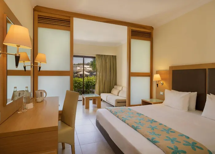 فندق Sol Cosmopolitan Rhodes إكْسِيا