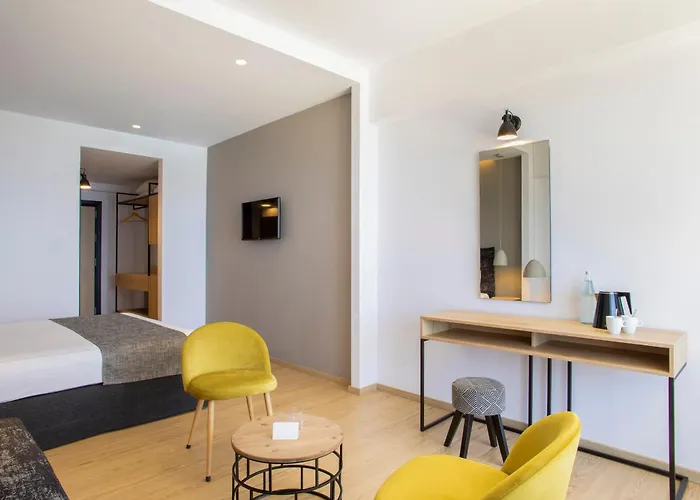 Sol Cosmopolitan Rhodes Ixia (Rhodes)